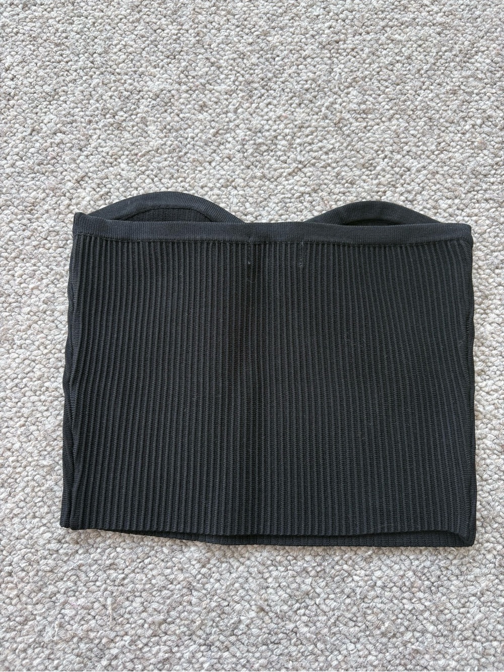 Black Ribbed Strapless Top - Picture 2 of 3